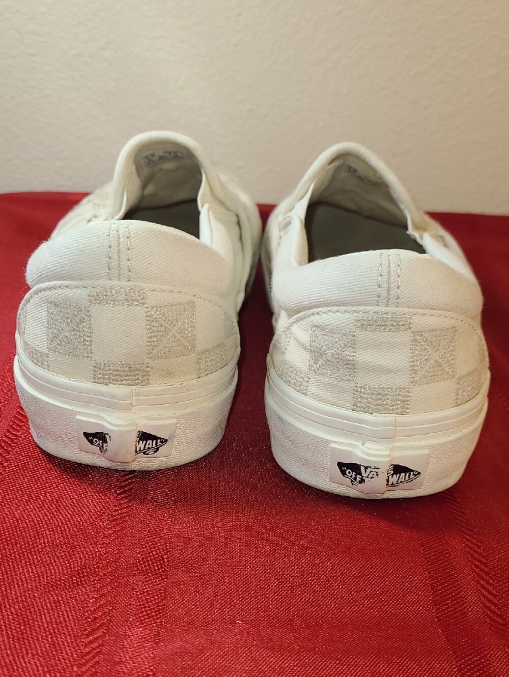 Vans All White Checkerboard Women’s Slip-On Skate Shoes Sneakers Size 8 - Picture 4 of 8